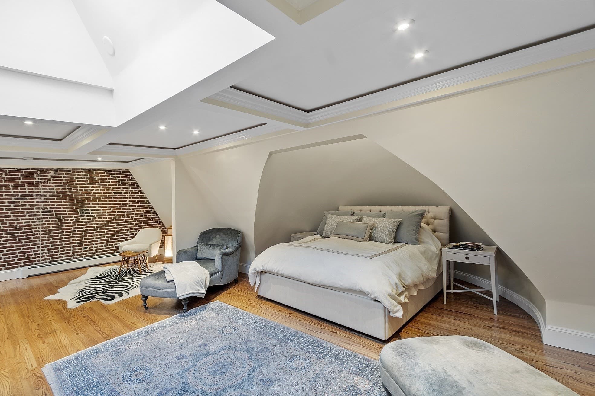 Condominium at 178 Commonwealth # 7, Boston MA 02116, photo 20 of 36