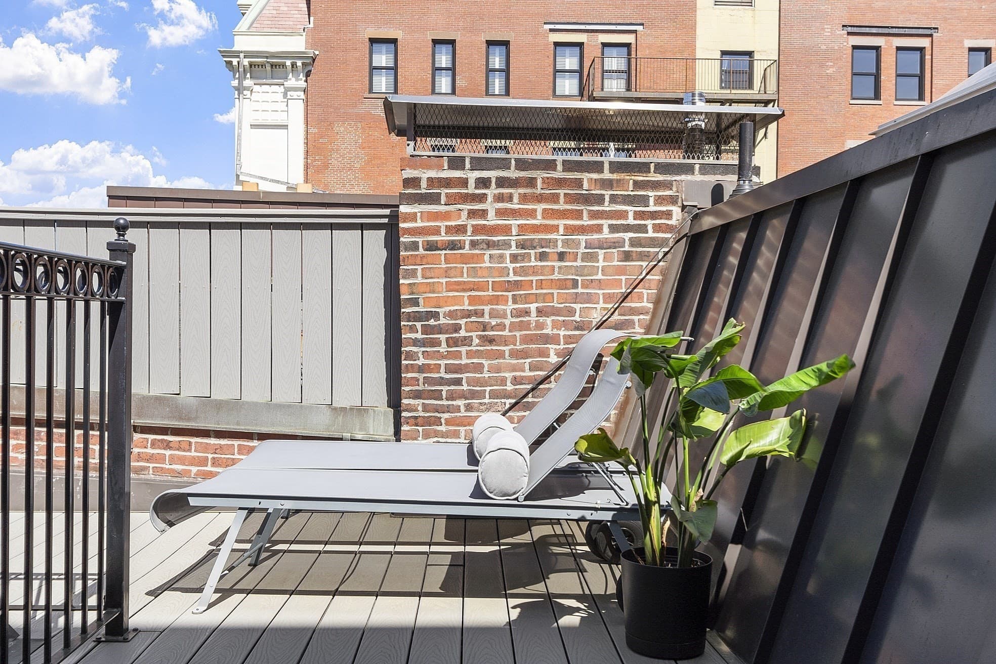 Condominium at 178 Commonwealth # 7, Boston MA 02116, photo 30 of 36
