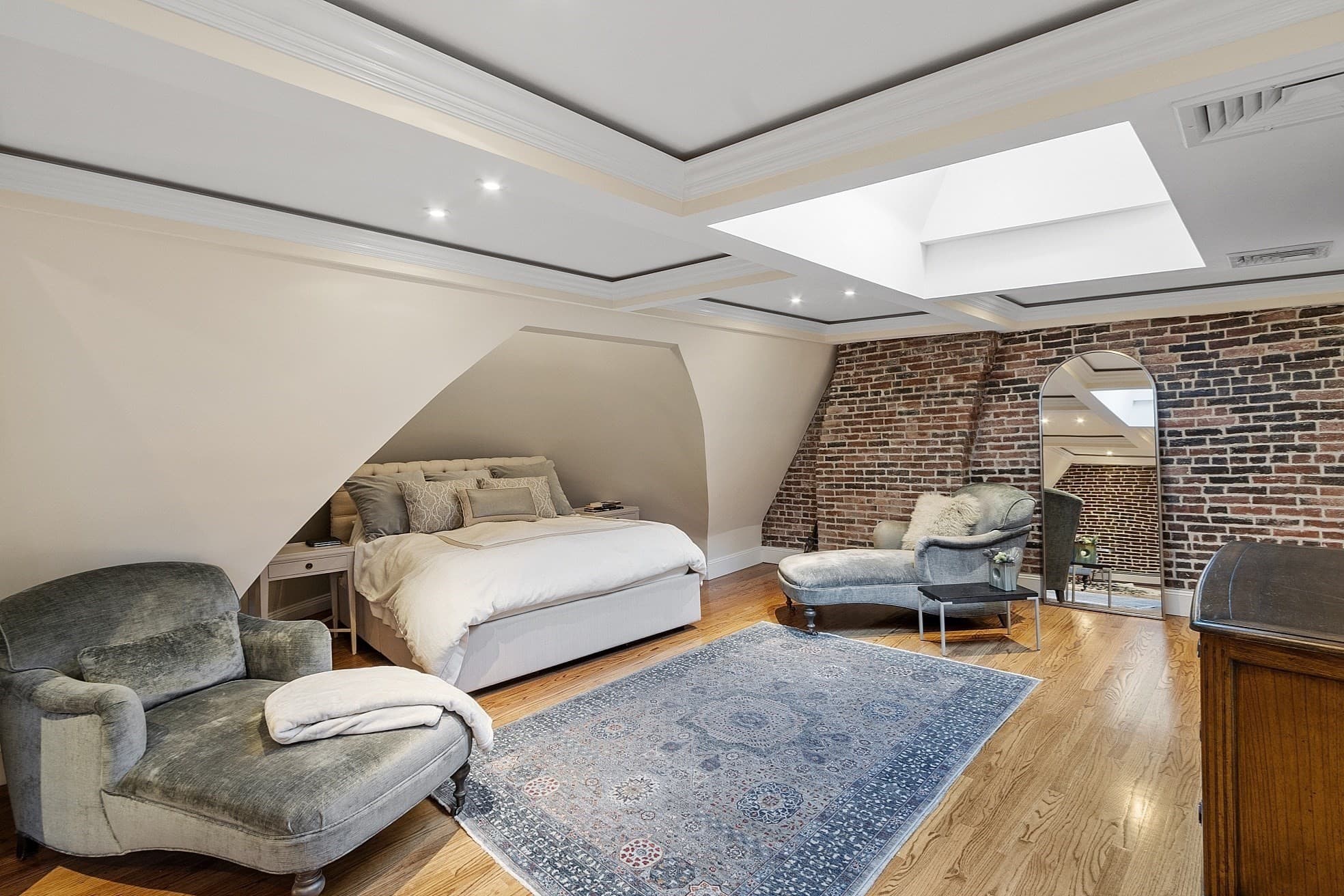 Condominium at 178 Commonwealth # 7, Boston MA 02116, photo 21 of 36