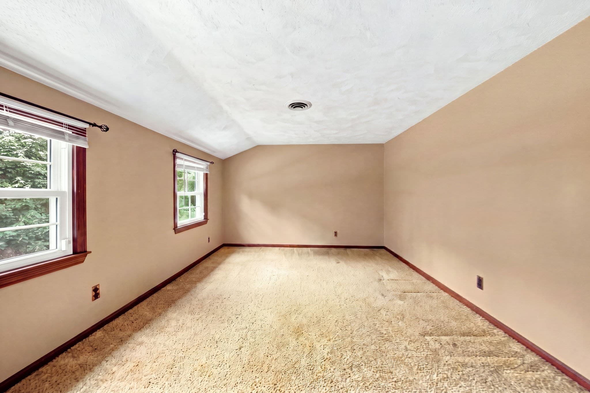 Single Family Residence at 299 Old Westford Road, Chelmsford MA 01863, Chelmsford, photo 22 of 37