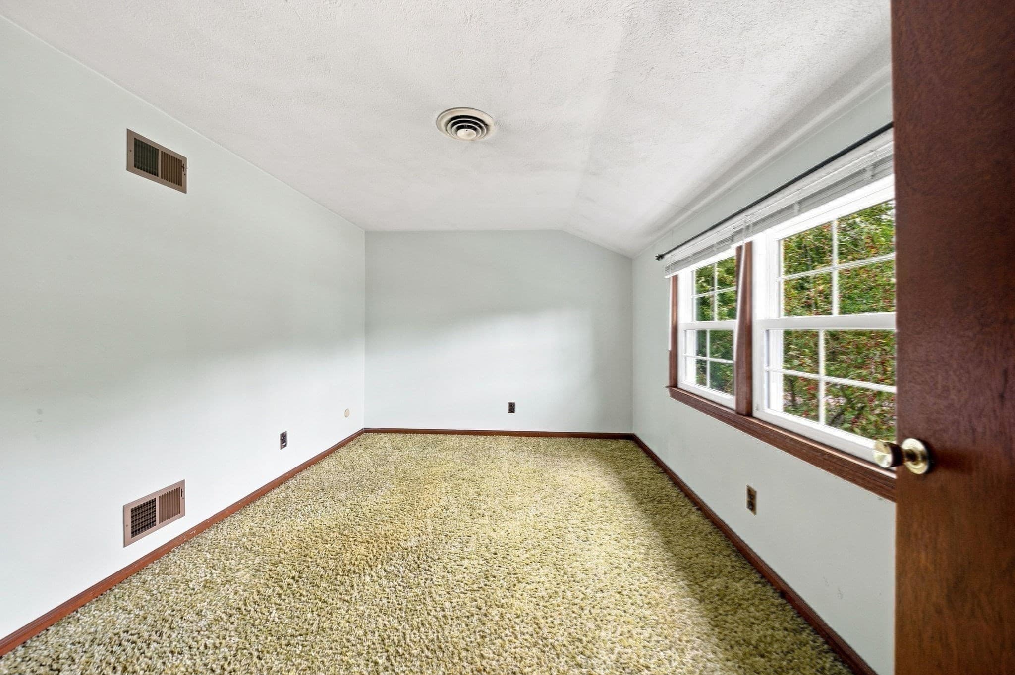 Single Family Residence at 299 Old Westford Road, Chelmsford MA 01863, Chelmsford, photo 25 of 37