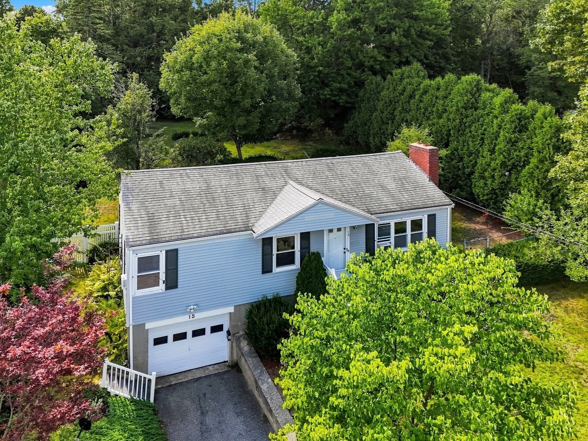 15 Spring Ter, Shrewsbury MA 01545