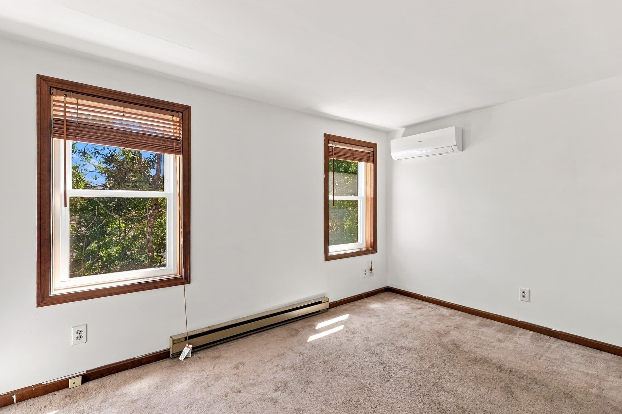 Single Family Residence at 29-A Chilmark Street, Worcester MA 01604, Worcester, photo 23 of 27