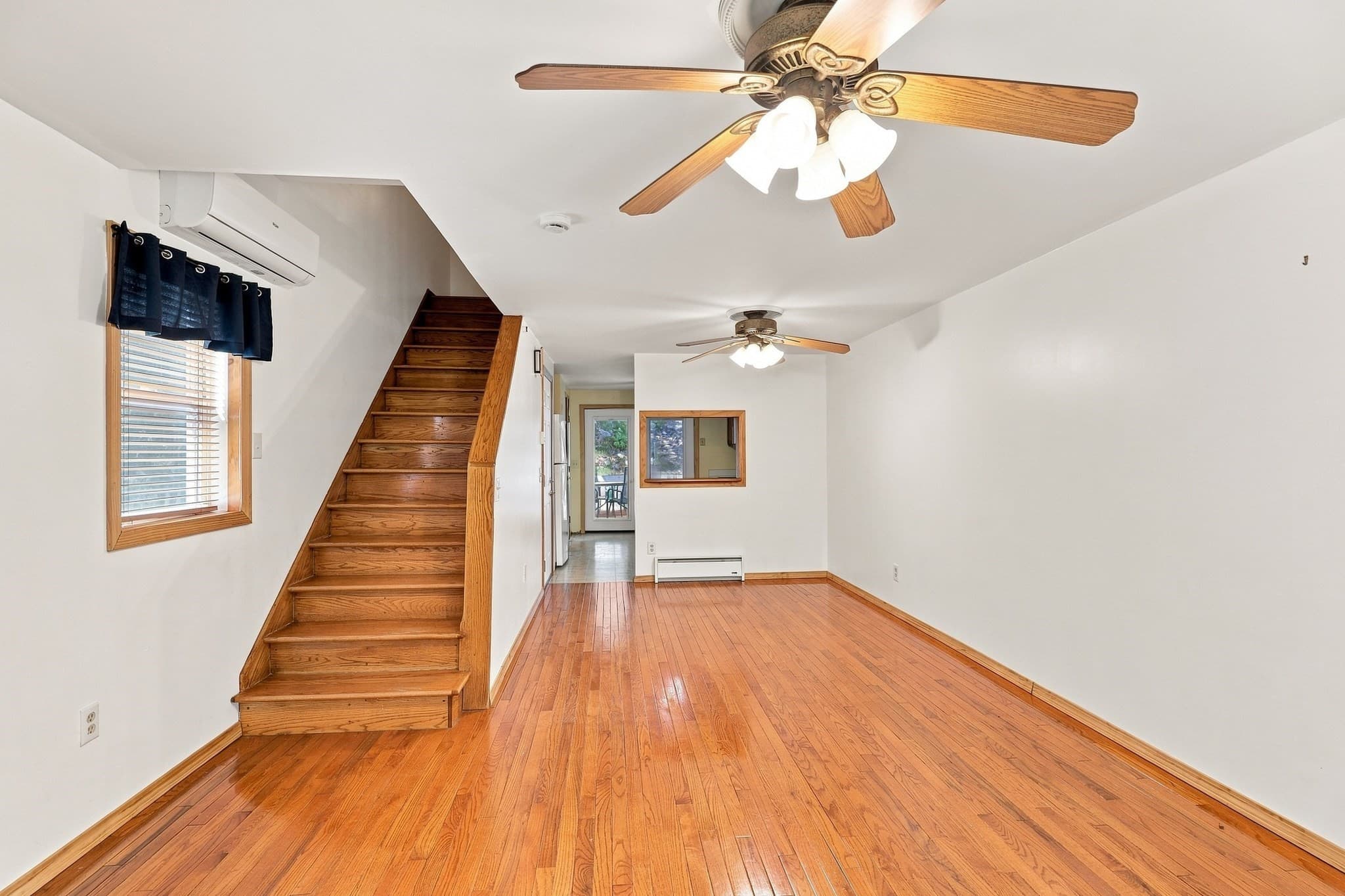 Single Family Residence at 29-A Chilmark Street, Worcester MA 01604, Worcester, photo 6 of 27