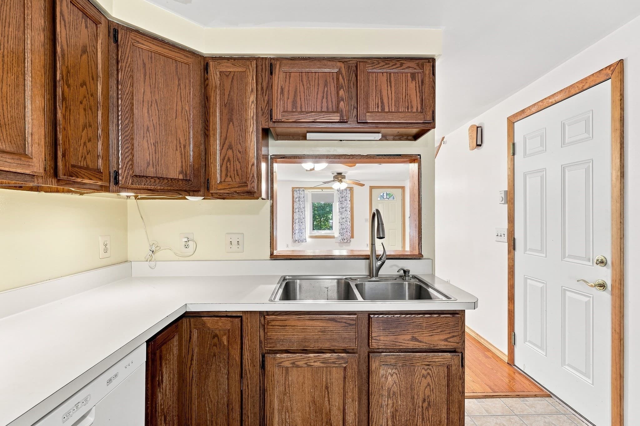 Single Family Residence at 29-A Chilmark Street, Worcester MA 01604, Worcester, photo 13 of 27
