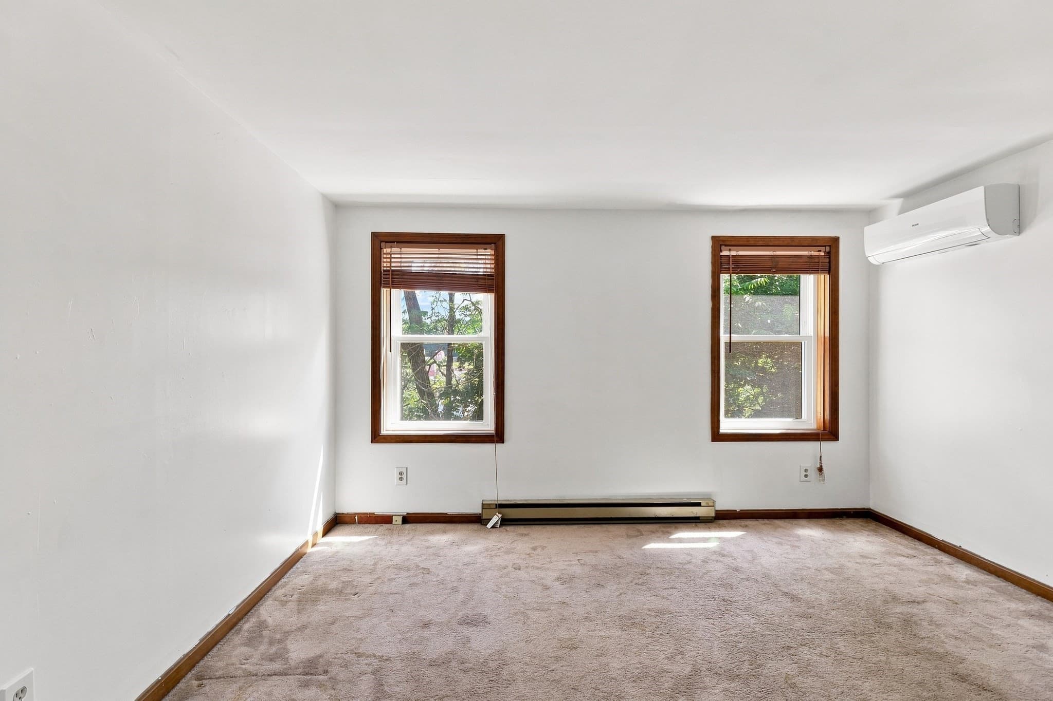 Single Family Residence at 29-A Chilmark Street, Worcester MA 01604, Worcester, photo 24 of 27