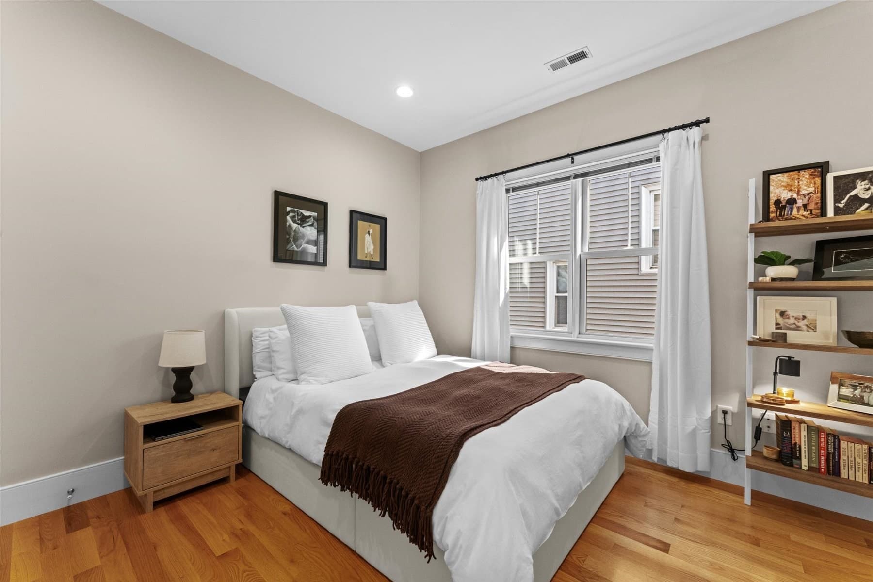Condominium at 861 E 2nd St # 3, Boston MA 02127, photo 22 of 30