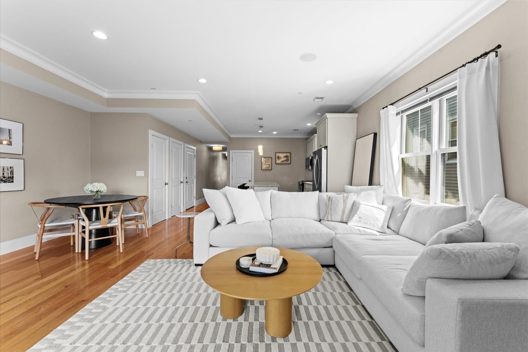Condominium at 861 E 2nd St # 3, Boston MA 02127, photo 4 of 30
