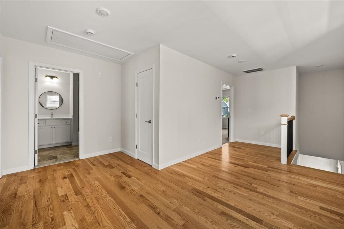 Condominium at 18 Oxbow Rd # 1, Raynham MA 02767, Raynham, photo 24 of 39