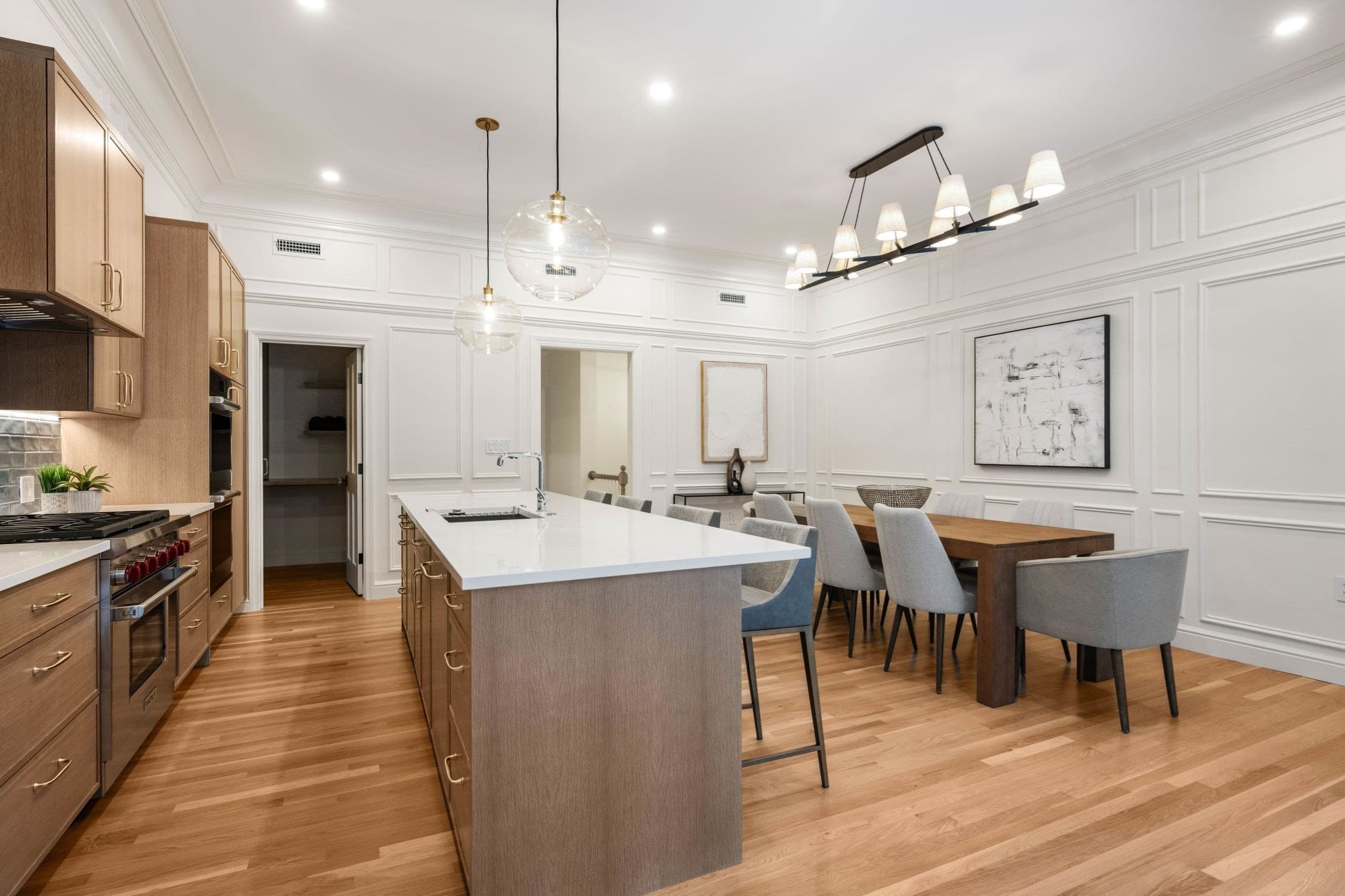 Condominium at 190 A Marlborough St # A, Boston MA 02116, photo 6 of 24