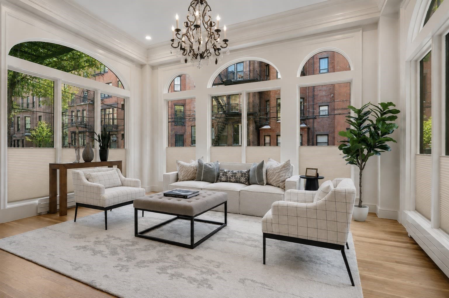 Condominium at 190 A Marlborough St # A, Boston MA 02116, photo 11 of 24