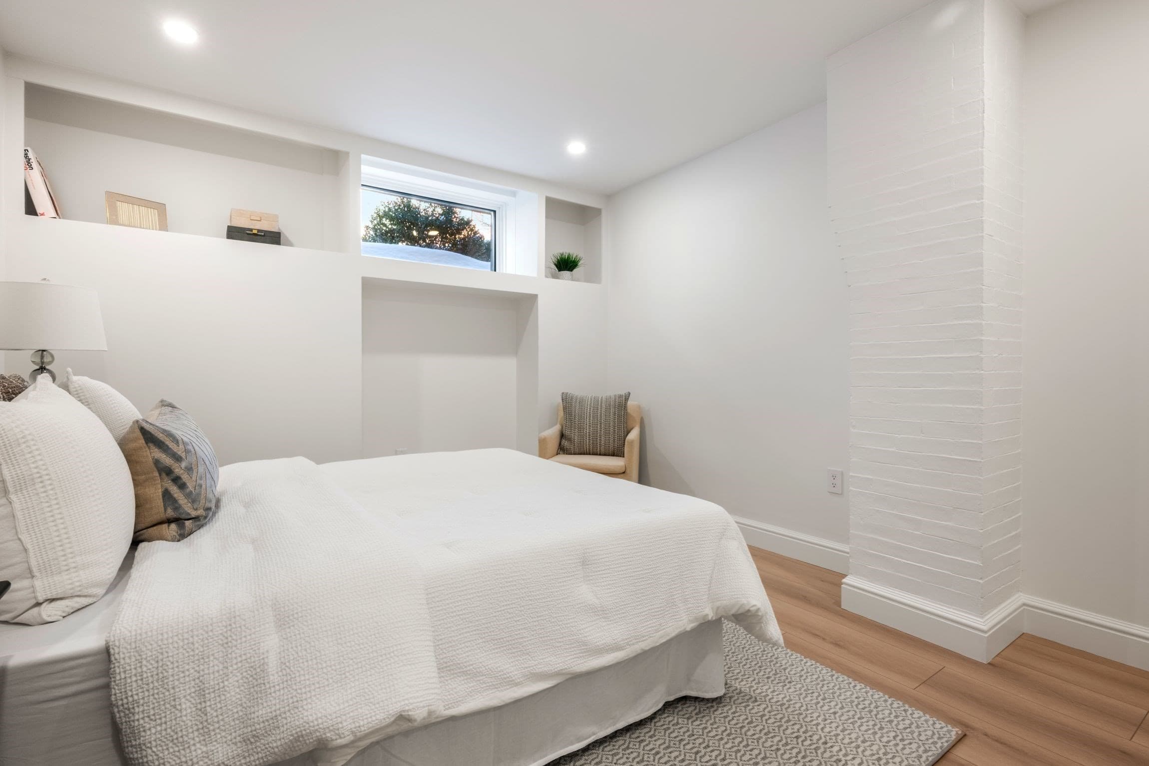 Condominium at 190 A Marlborough St # A, Boston MA 02116, photo 19 of 24