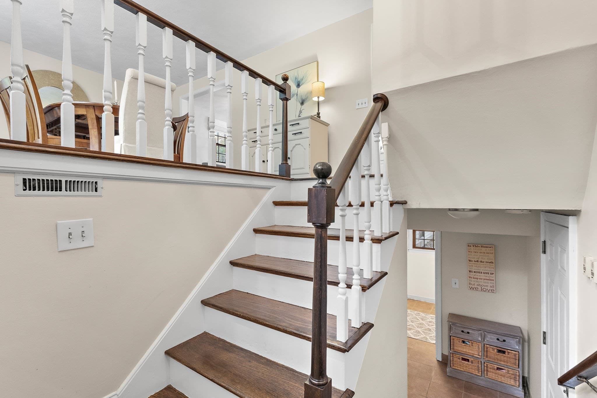 Single Family Residence at 163 Mechanic Street, Foxboro MA 02035, Foxboro, photo 5 of 40