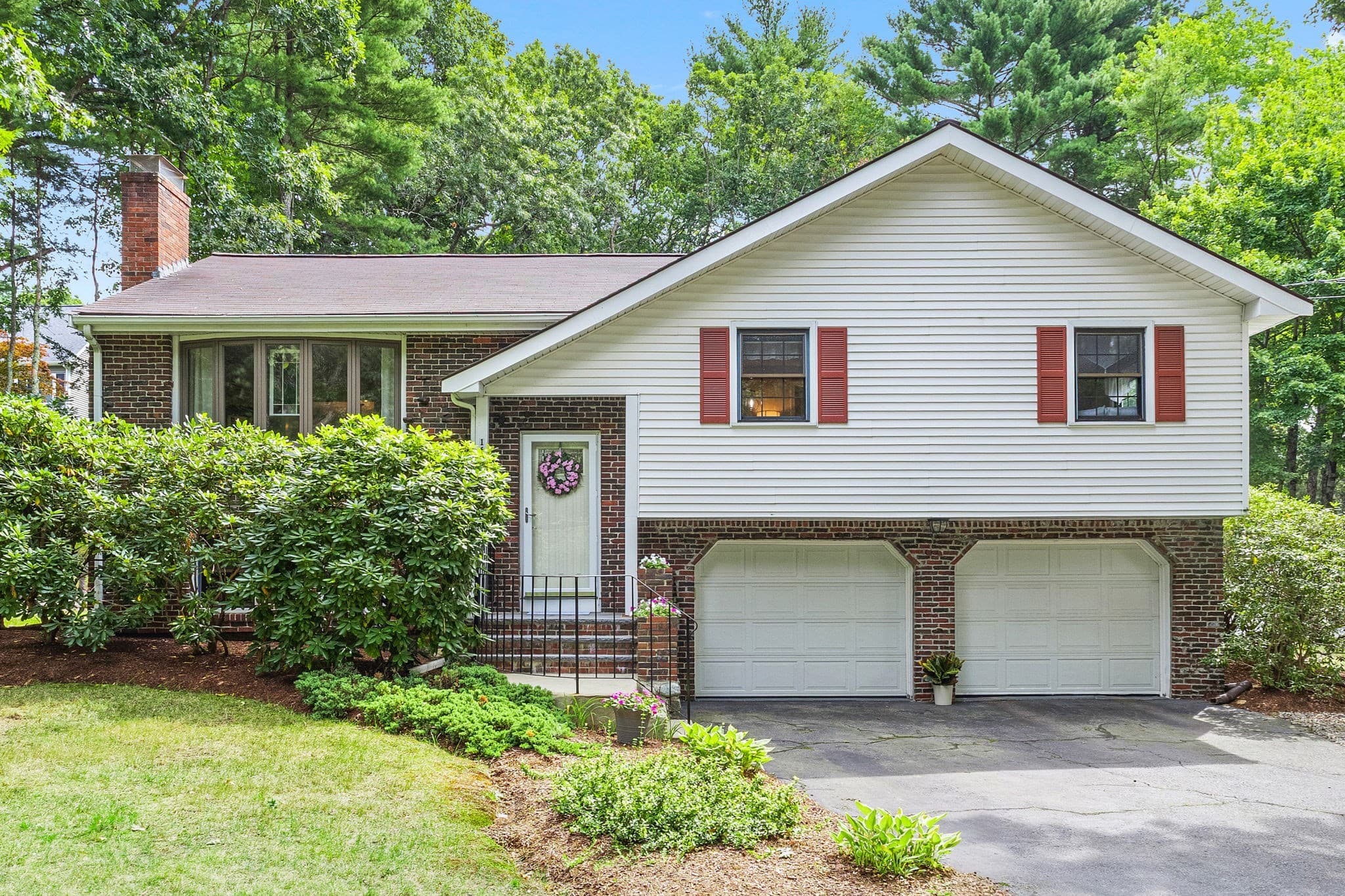 Single Family Residence at 163 Mechanic Street, Foxboro MA 02035, Foxboro, photo 4 of 40