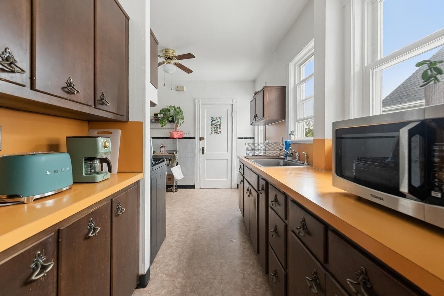 Multi Family at 7 Hamilton Rd, Somerville MA 02144, Somerville, photo 13 of 39