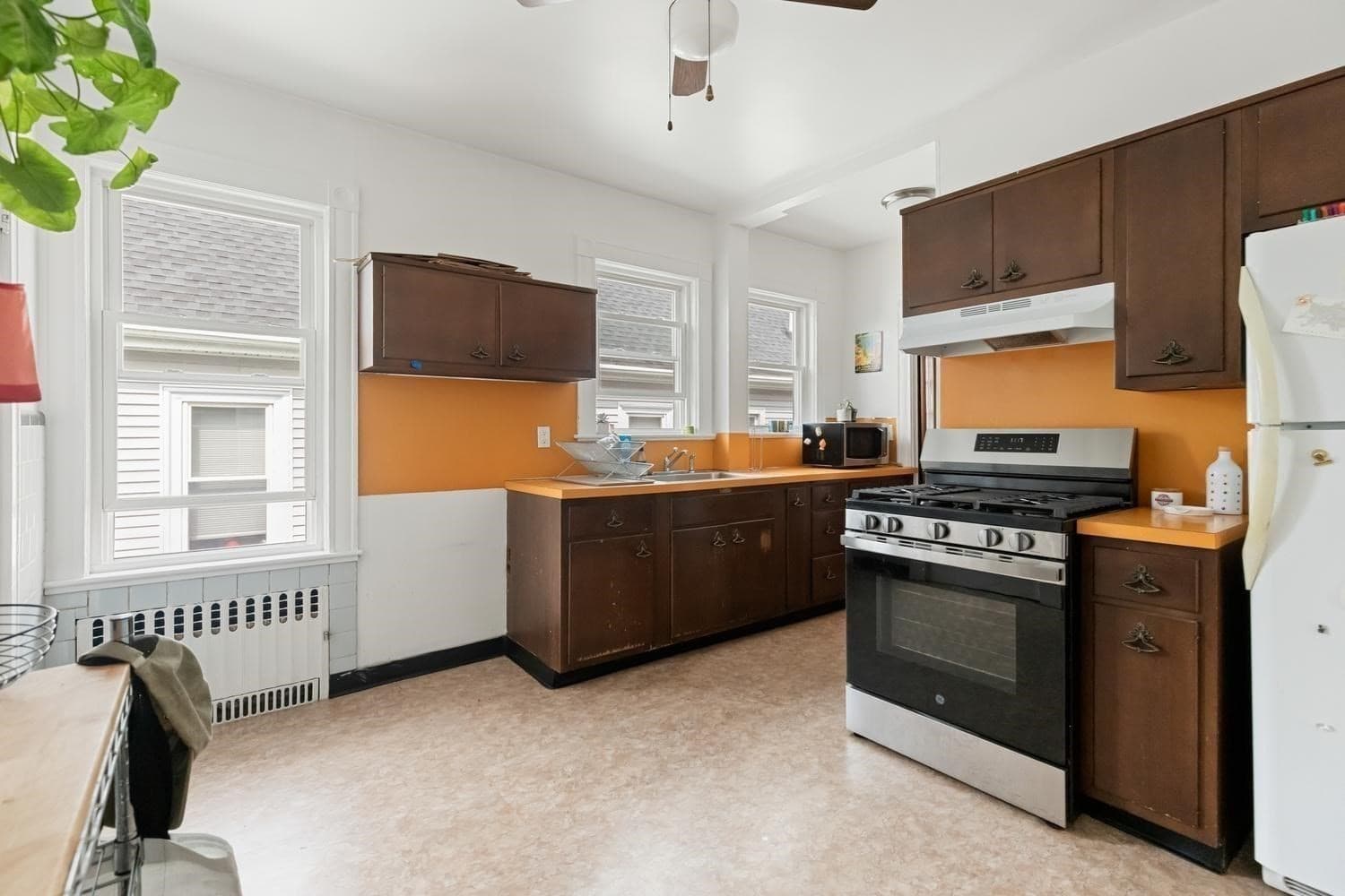 Multi Family at 7 Hamilton Rd, Somerville MA 02144, Somerville, photo 12 of 39