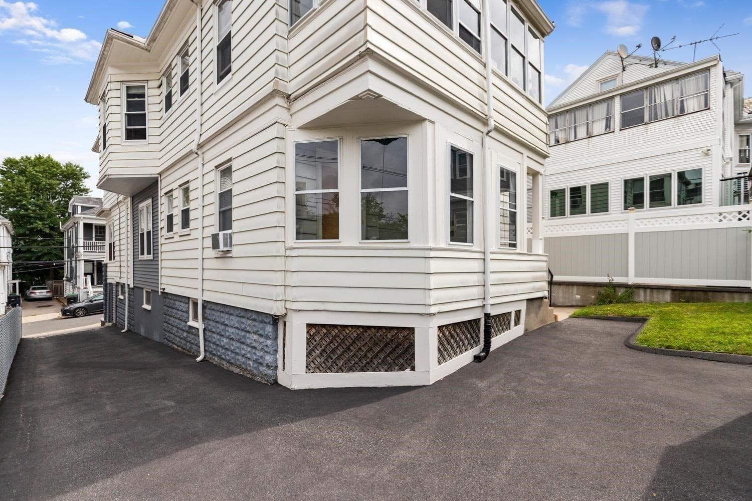 Multi Family at 7 Hamilton Rd, Somerville MA 02144, Somerville, photo 31 of 39