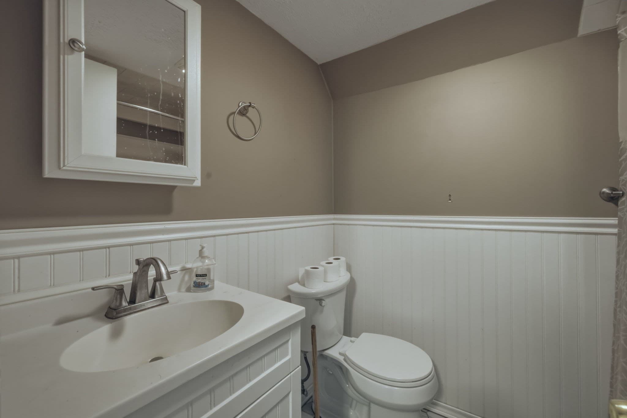 2 Family - 2 Units Up/Down at 431 Broadway, Lynn MA 01904, Lynn, photo 29 of 37