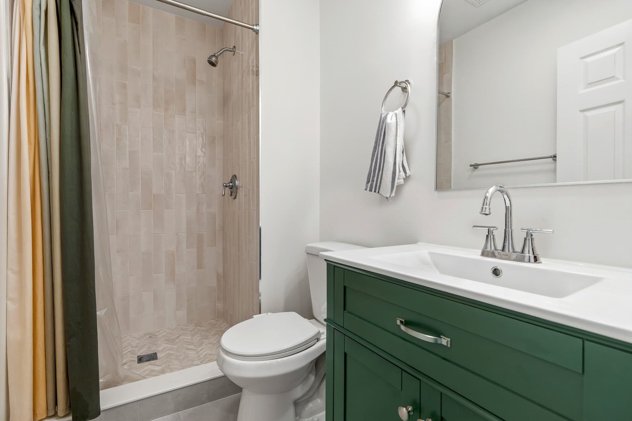 5+ Family - 5+ Units Side by Side at 370-372 Centre St, Boston MA 02130, Boston, photo 23 of 40