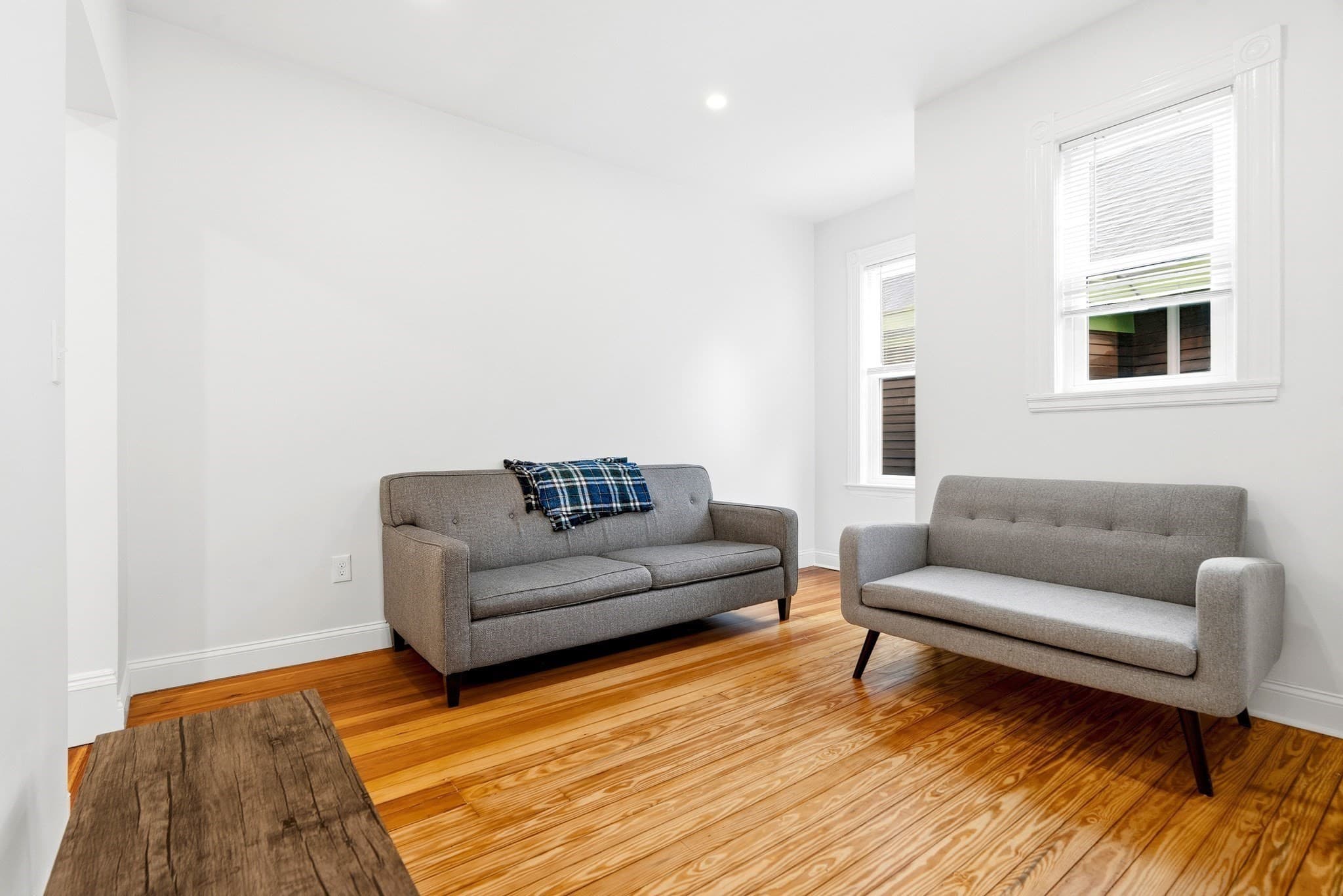 5+ Family - 5+ Units Side by Side at 370-372 Centre St, Boston MA 02130, Boston, photo 16 of 40