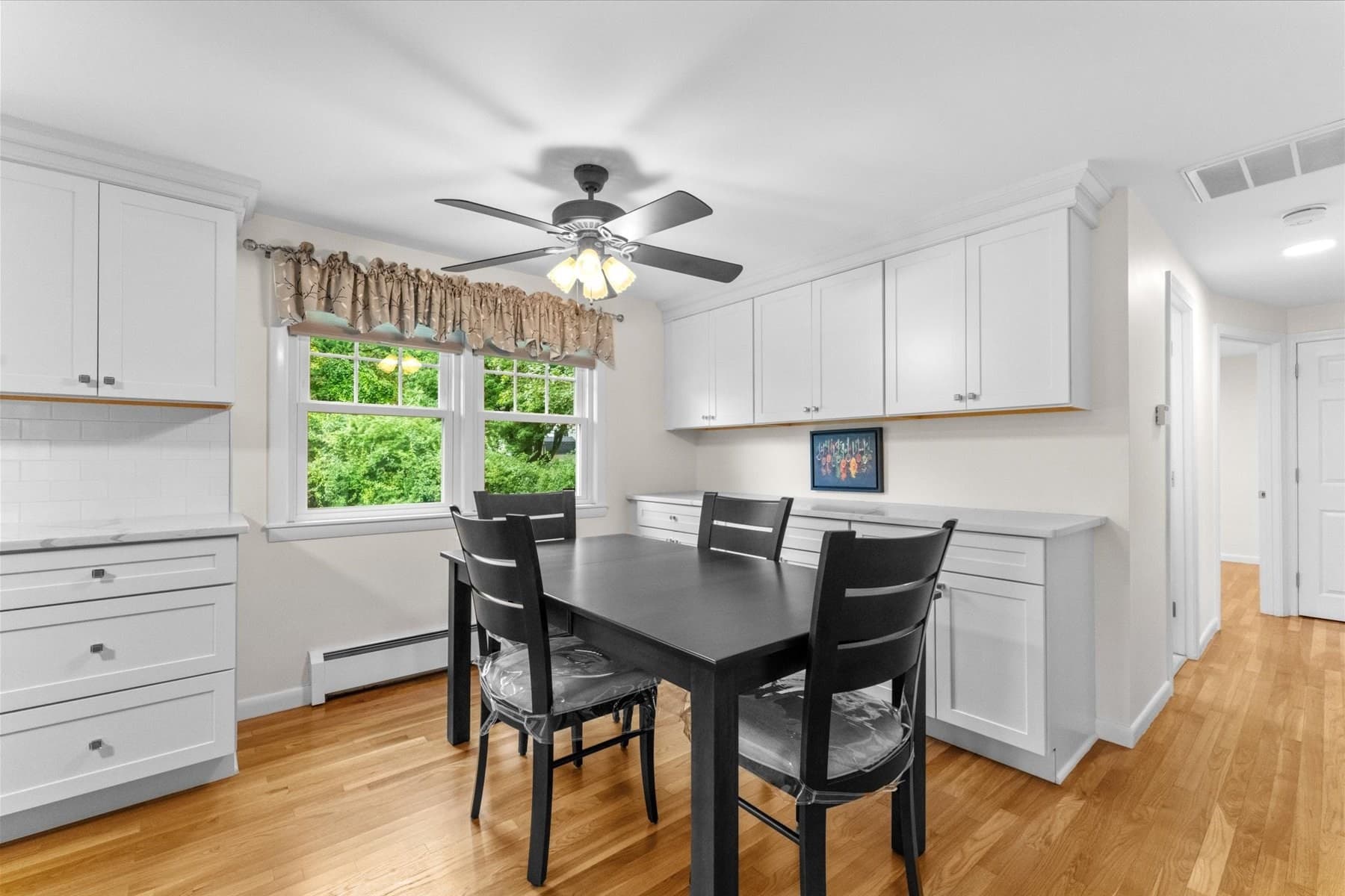 Single Family Residence at 194 Holden St, Worcester MA 01606, Worcester, photo 14 of 34