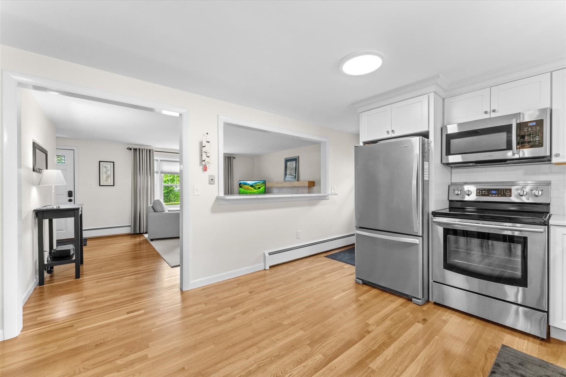 Single Family Residence at 194 Holden St, Worcester MA 01606, Worcester, photo 11 of 34