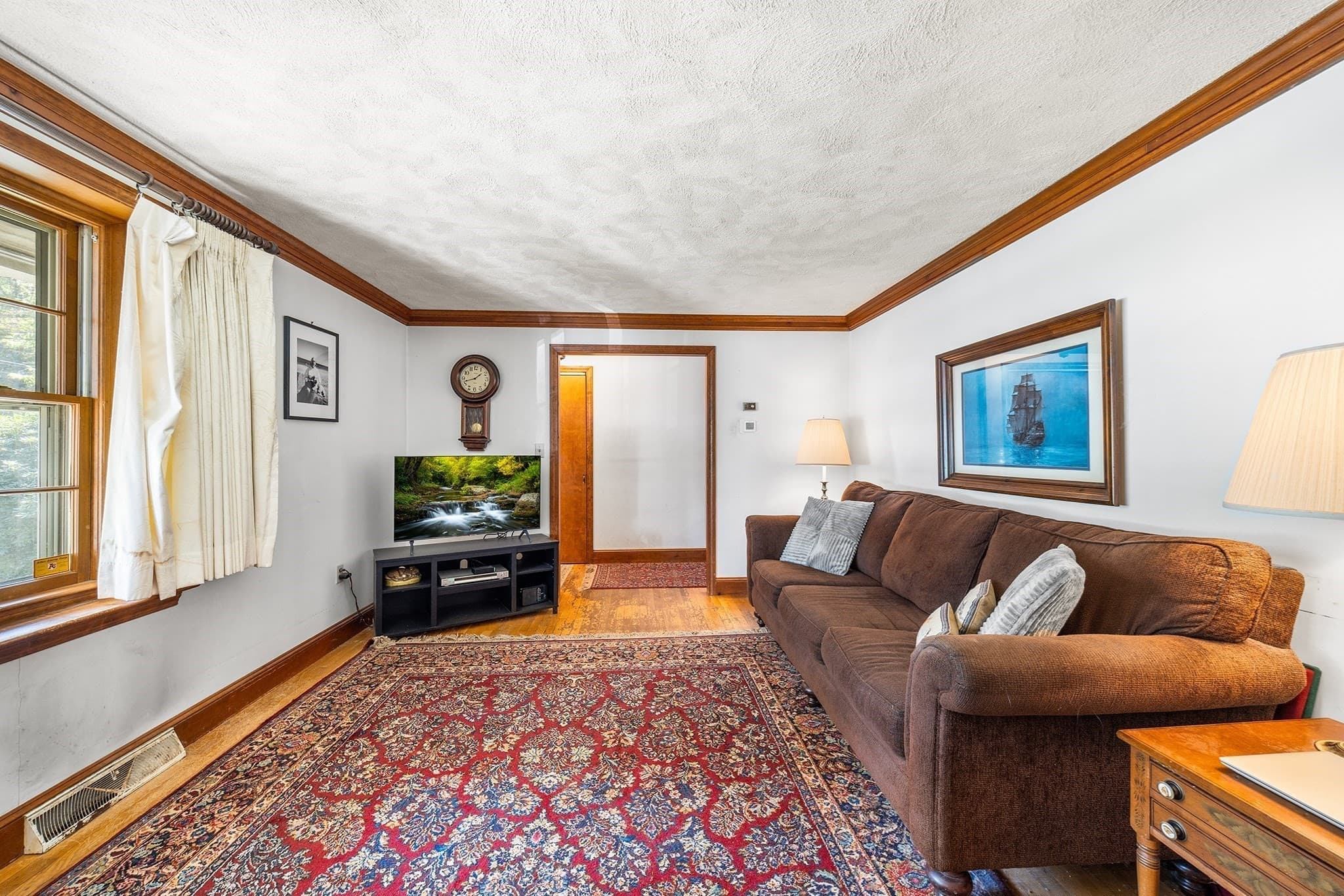 Single Family Residence at 41 Academy Ave, Weymouth MA 02189, Weymouth, photo 5 of 20