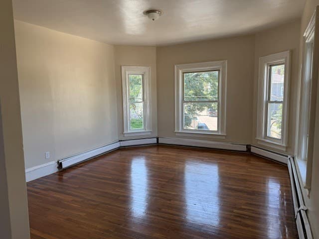 5+ Family - 5+ Units Up/Down at 225-306 Branch St/Walker Street, Lowell MA 01851, Lowell, photo 13 of 26