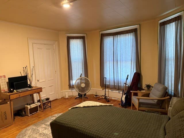 5+ Family - 5+ Units Up/Down at 225-306 Branch St/Walker Street, Lowell MA 01851, Lowell, photo 9 of 26