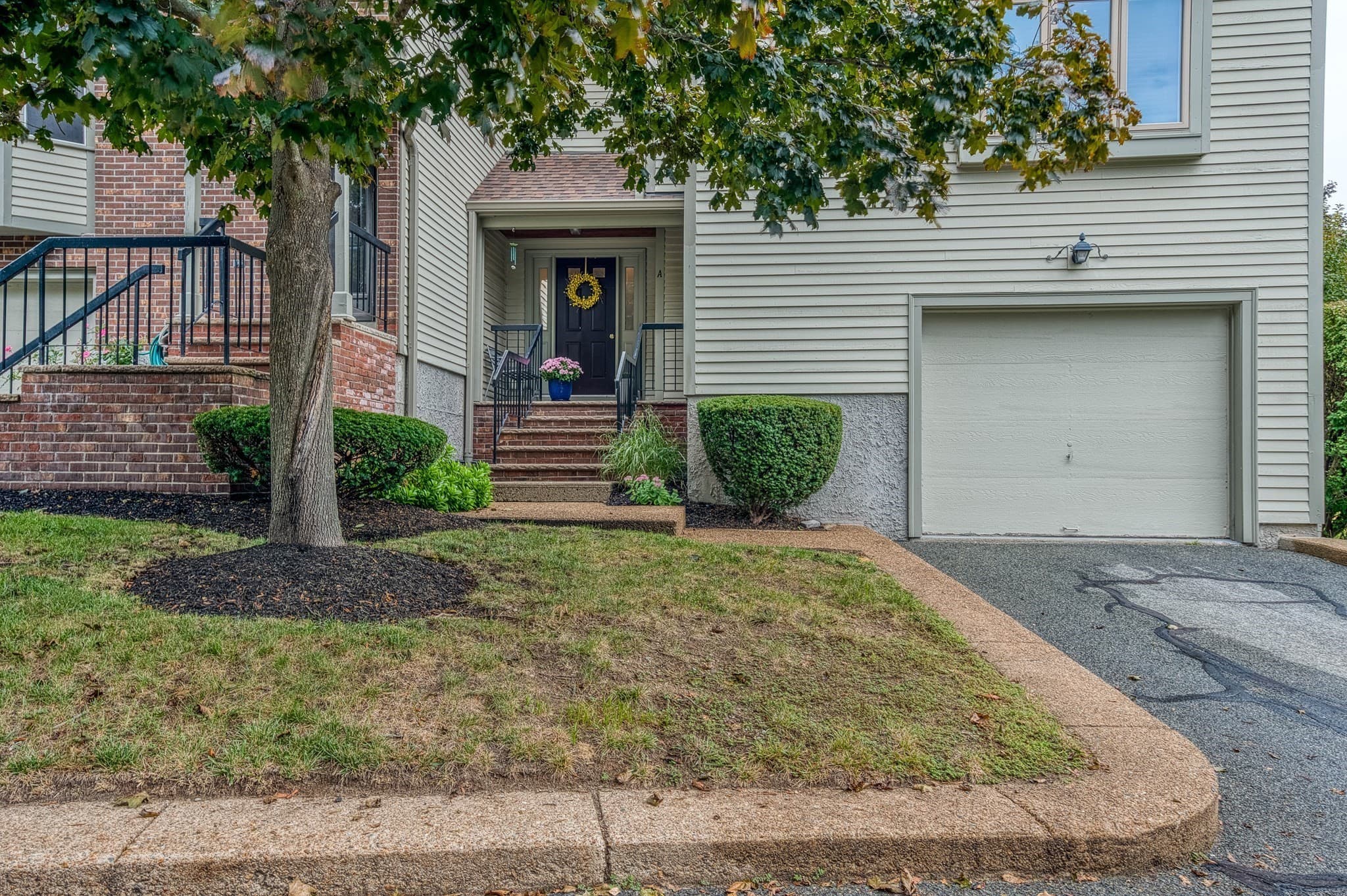 64 Maple St # A, Canton MA 02021