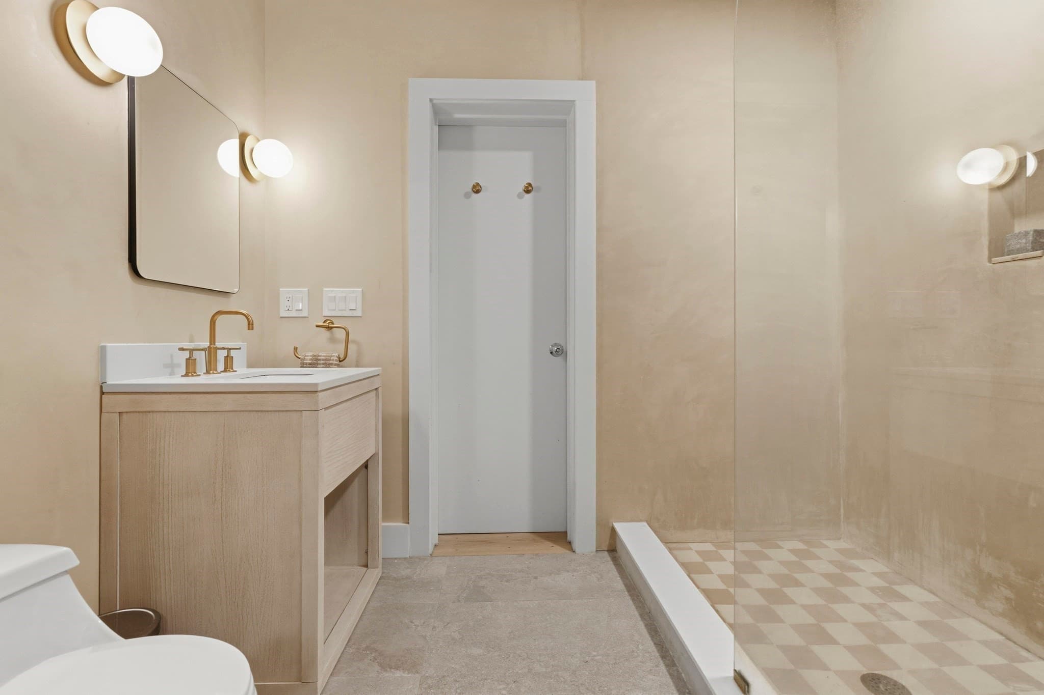 Condominium at 134 Beach St # 3B, Boston MA 02111, photo 22 of 34