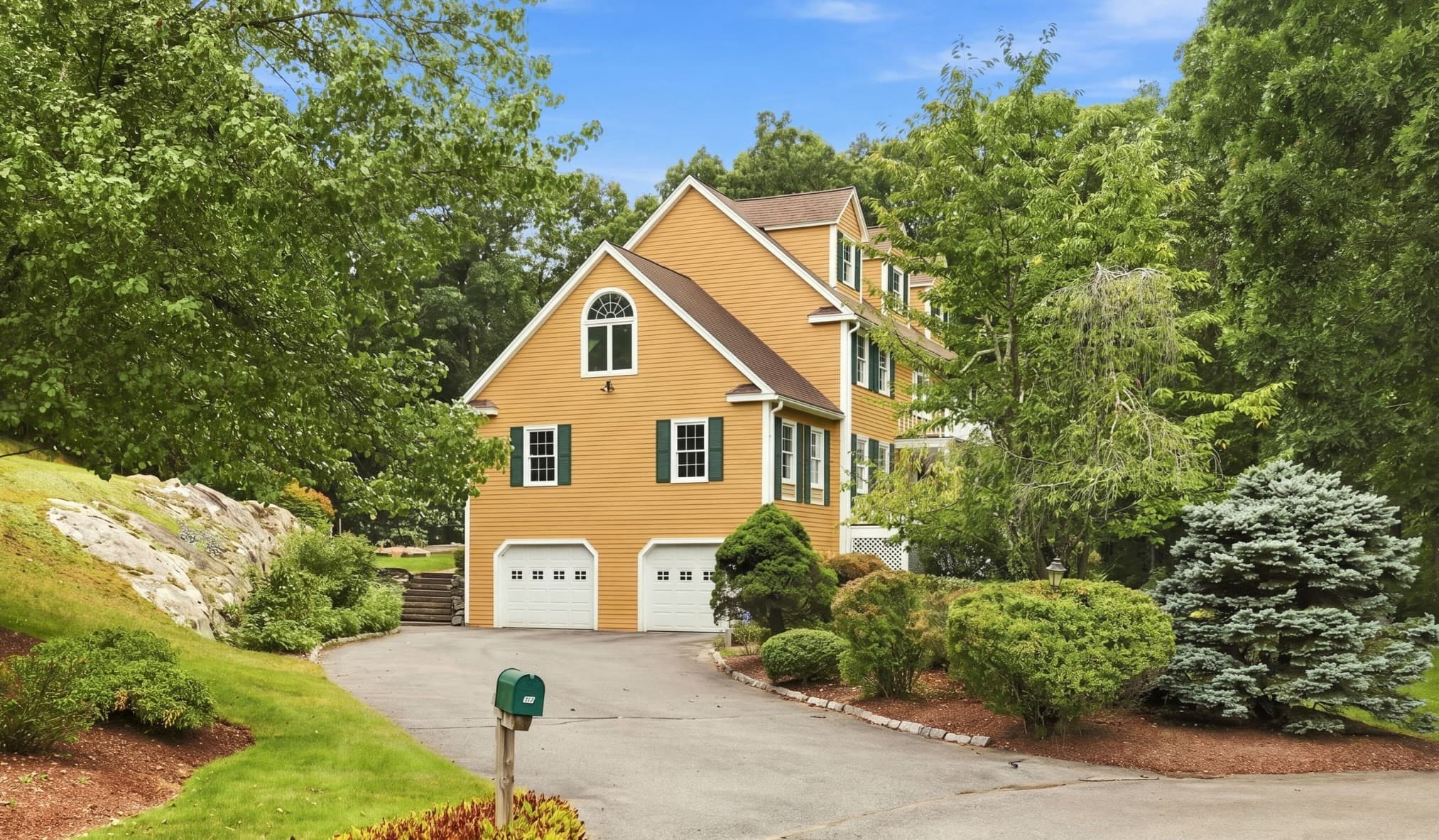 Single Family Residence at 10 Hawk Ridge Rd, Andover MA 01810, Andover, photo 2 of 27