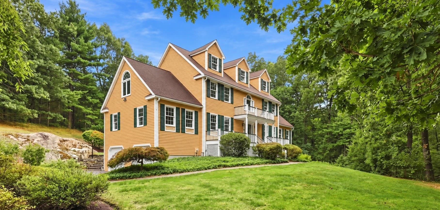 10 Hawk Ridge Rd, Andover MA 01810