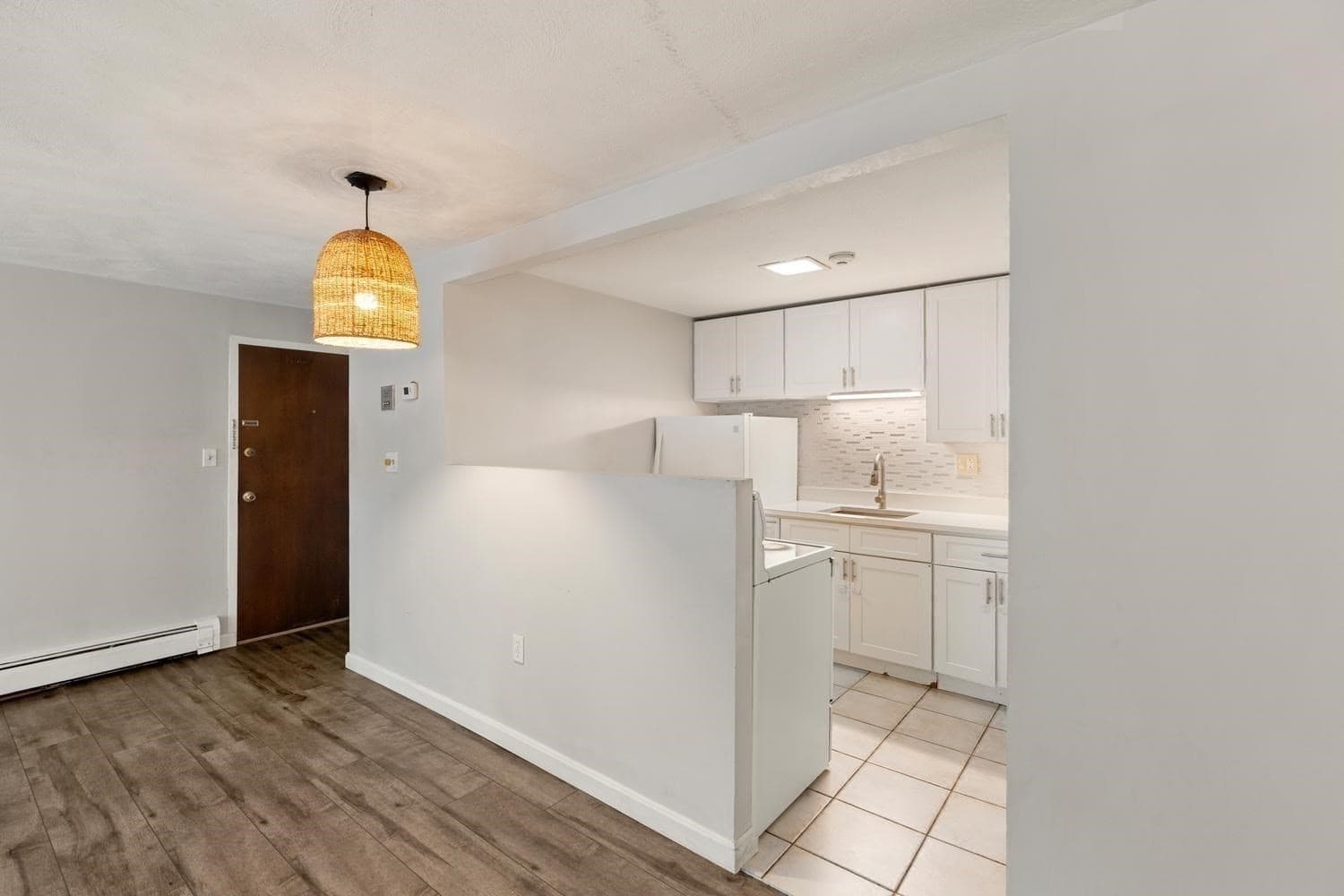 Condominium at 31 Jones Ter # 6, Stoughton MA 02072, Stoughton, photo 5 of 27