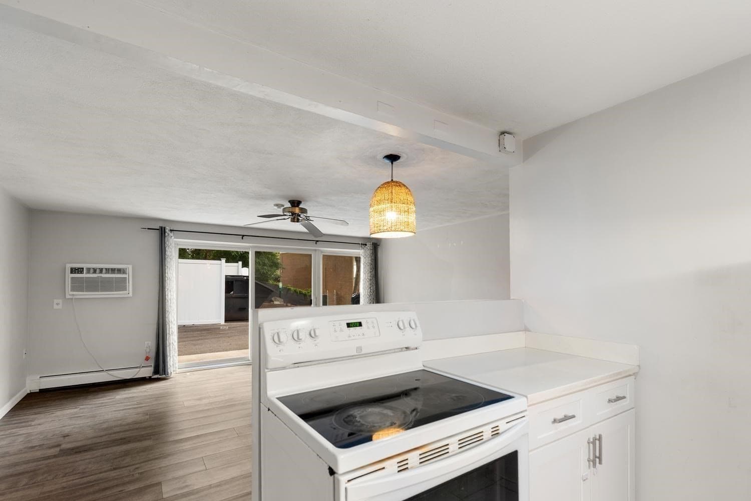 Condominium at 31 Jones Ter # 6, Stoughton MA 02072, Stoughton, photo 10 of 27