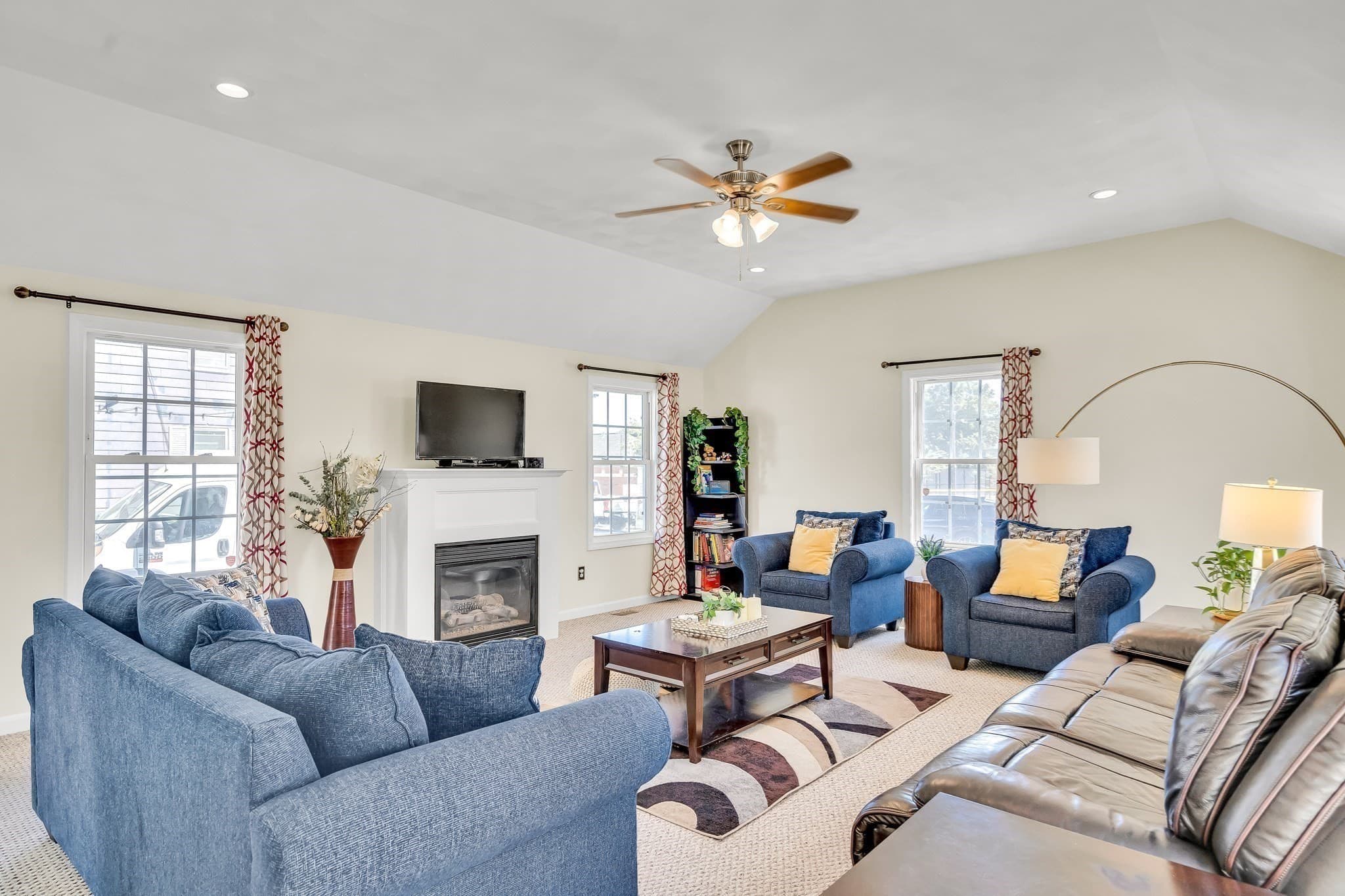 Condominium at 5 Wright Street # B, Lowell MA 01854, Lowell, photo 6 of 25