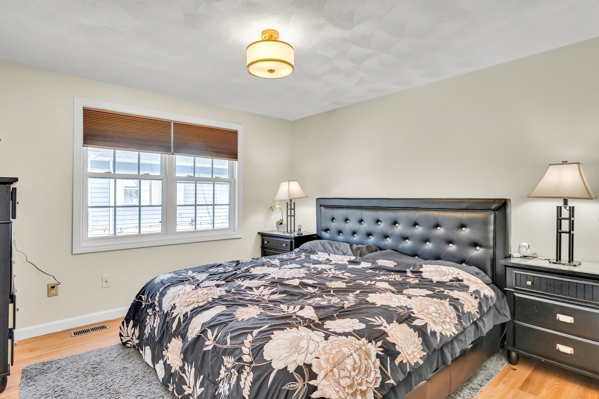 Condominium at 5 Wright Street # B, Lowell MA 01854, Lowell, photo 19 of 25
