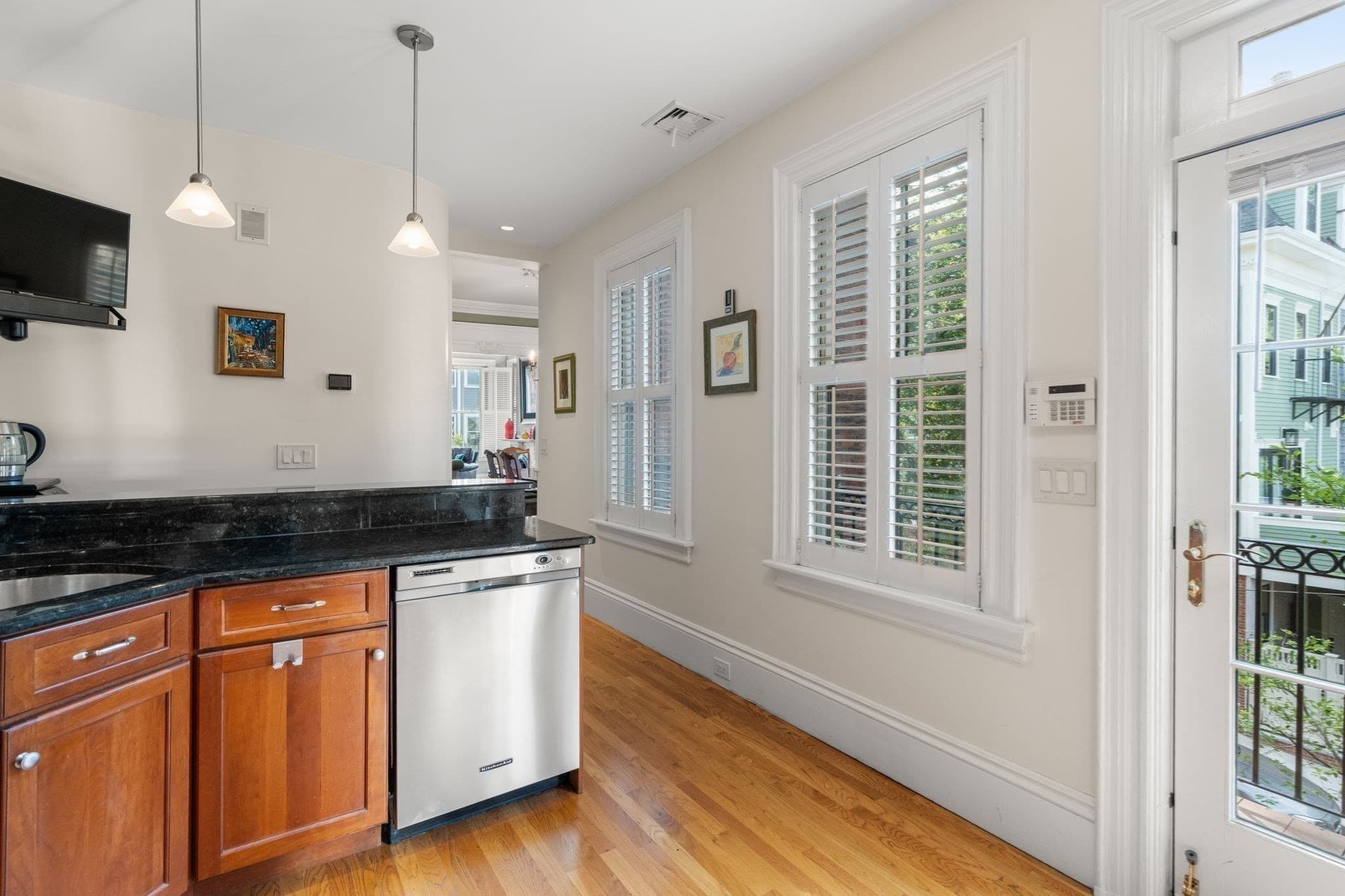 Condominium at 295 Bunker Hill St # 2, Boston MA 02129, Boston, photo 7 of 41