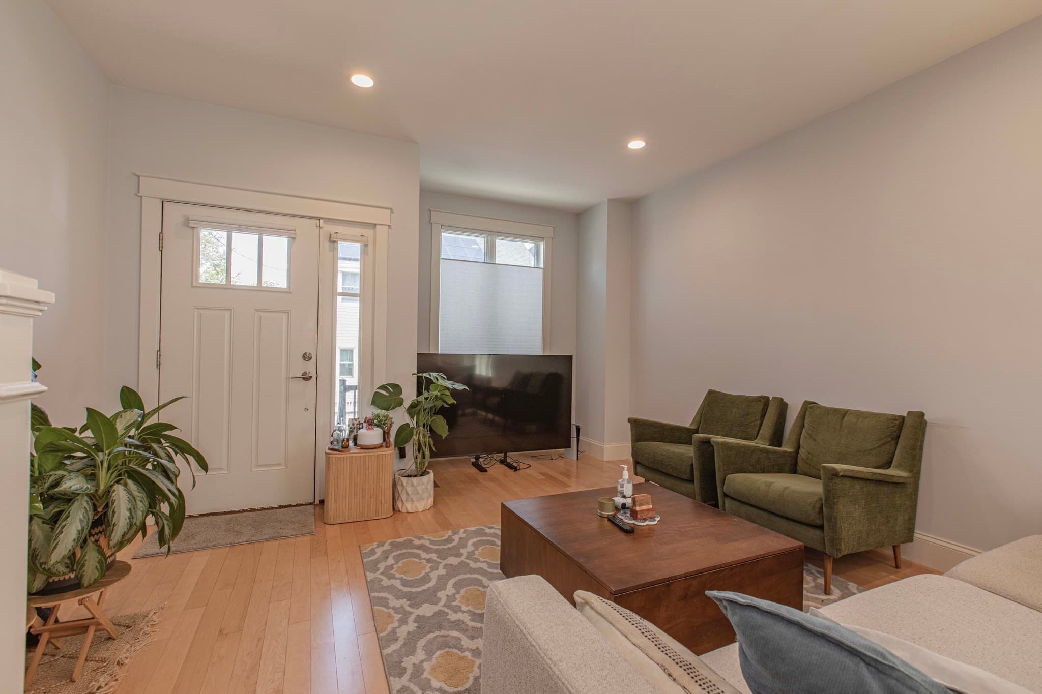 Condominium at 37 Bacon Street # 37, Watertown MA 02472, Watertown, photo 12 of 29