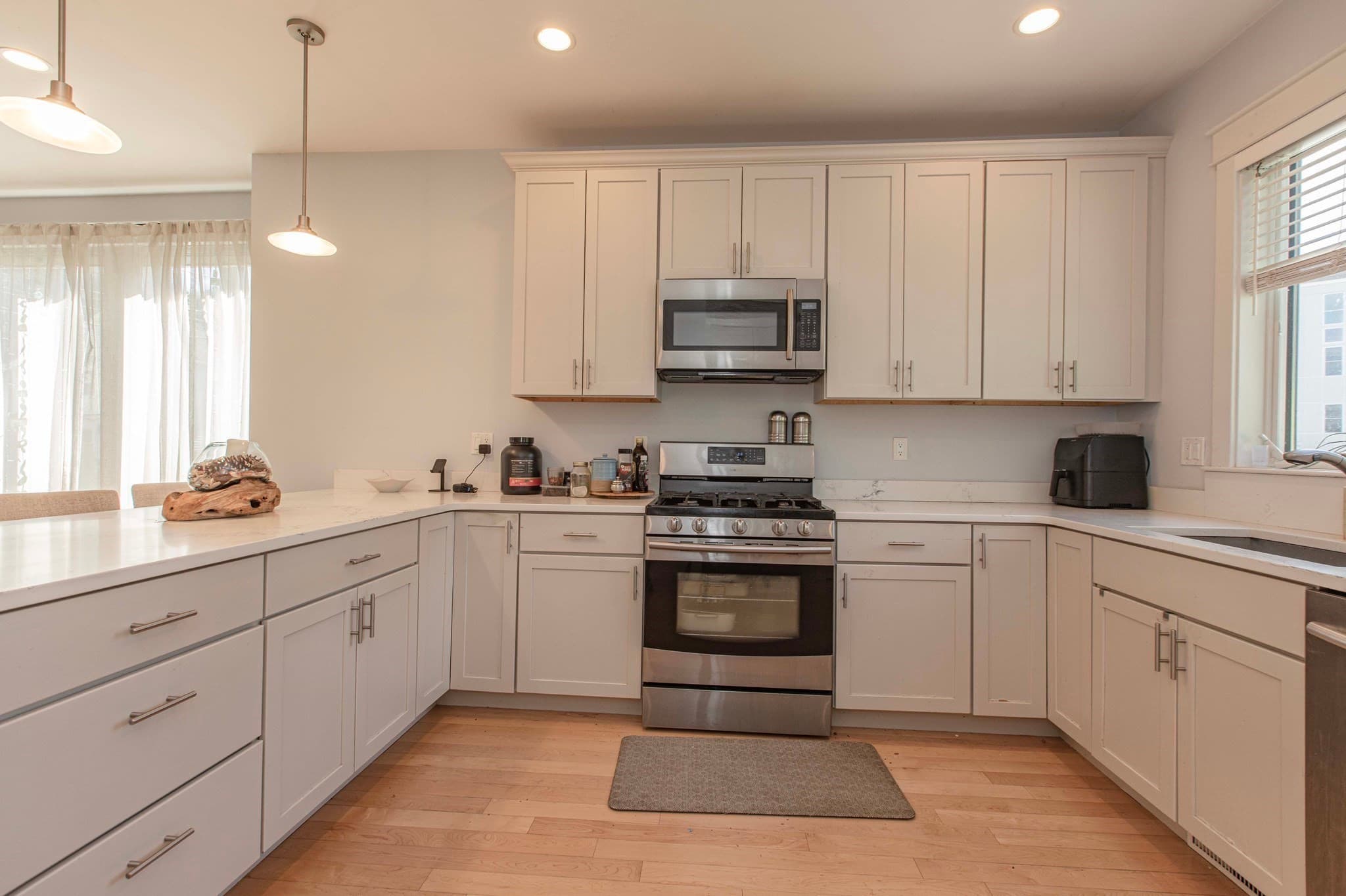 Condominium at 37 Bacon Street # 37, Watertown MA 02472, Watertown, photo 7 of 29