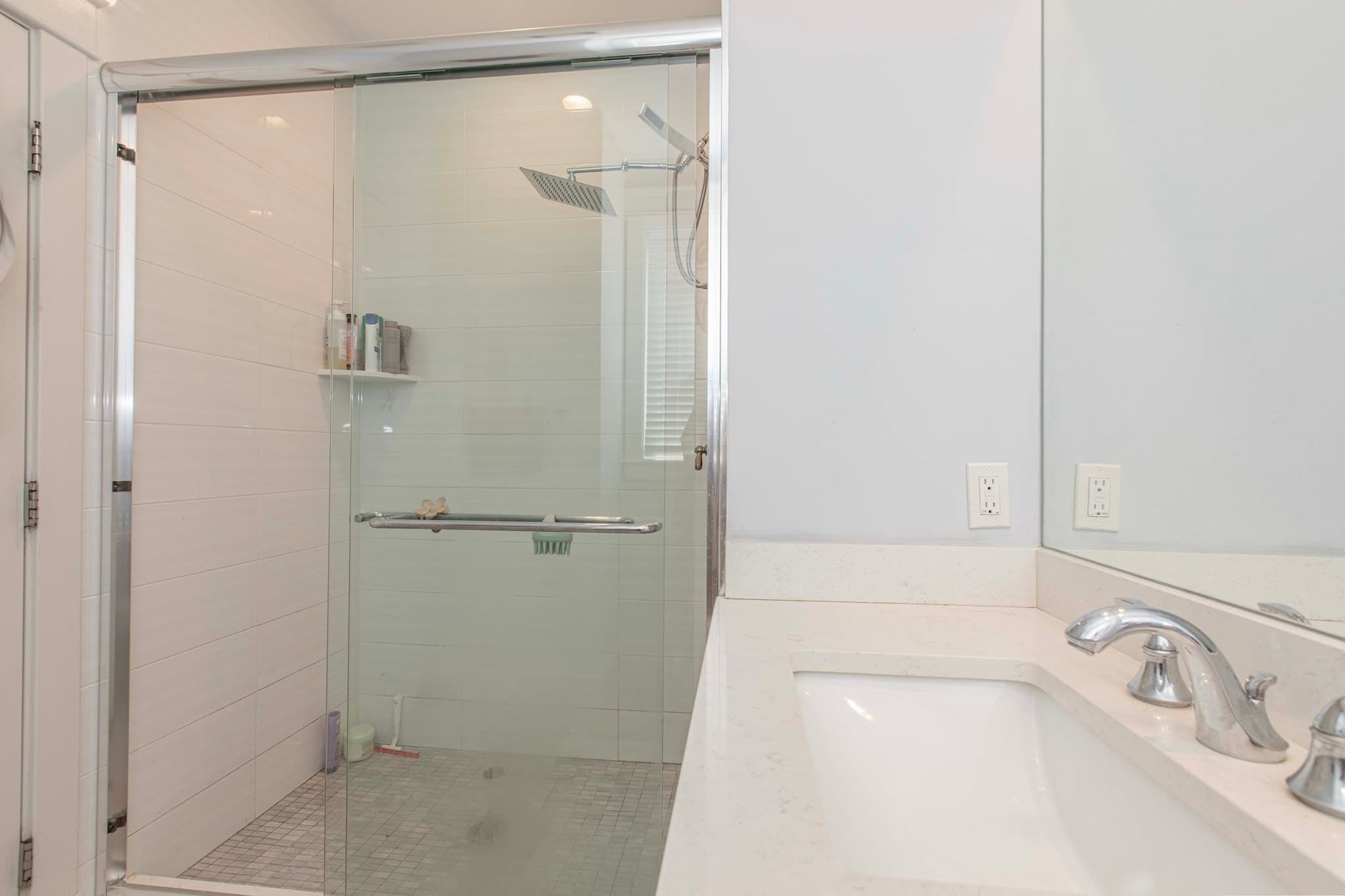 Condominium at 37 Bacon Street # 37, Watertown MA 02472, Watertown, photo 15 of 29