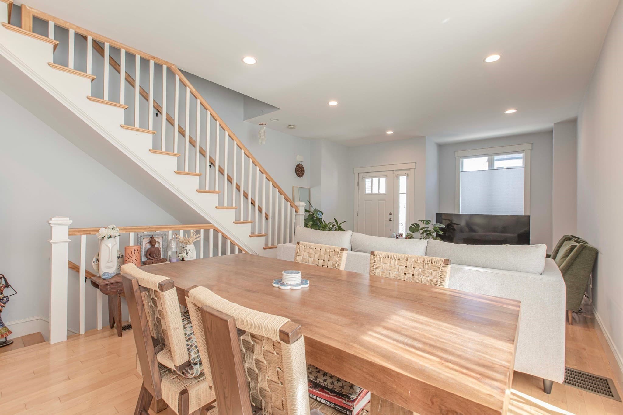 Condominium at 37 Bacon Street # 37, Watertown MA 02472, Watertown, photo 4 of 29