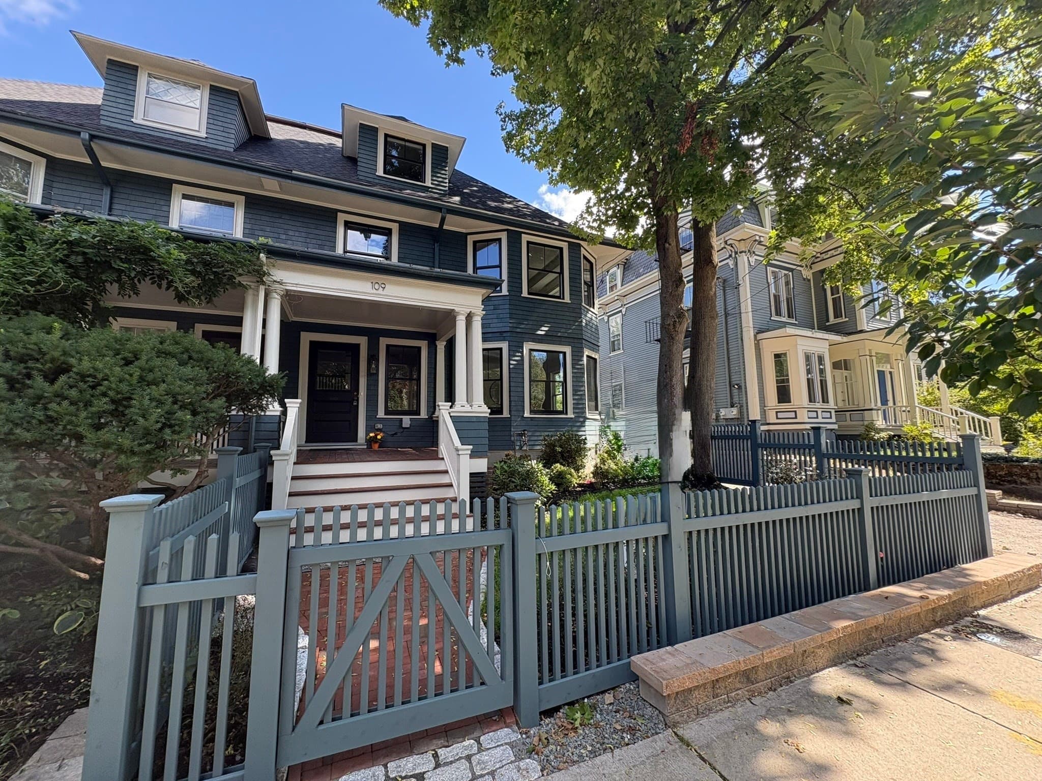 109 Lake View Ave, Cambridge MA 02138