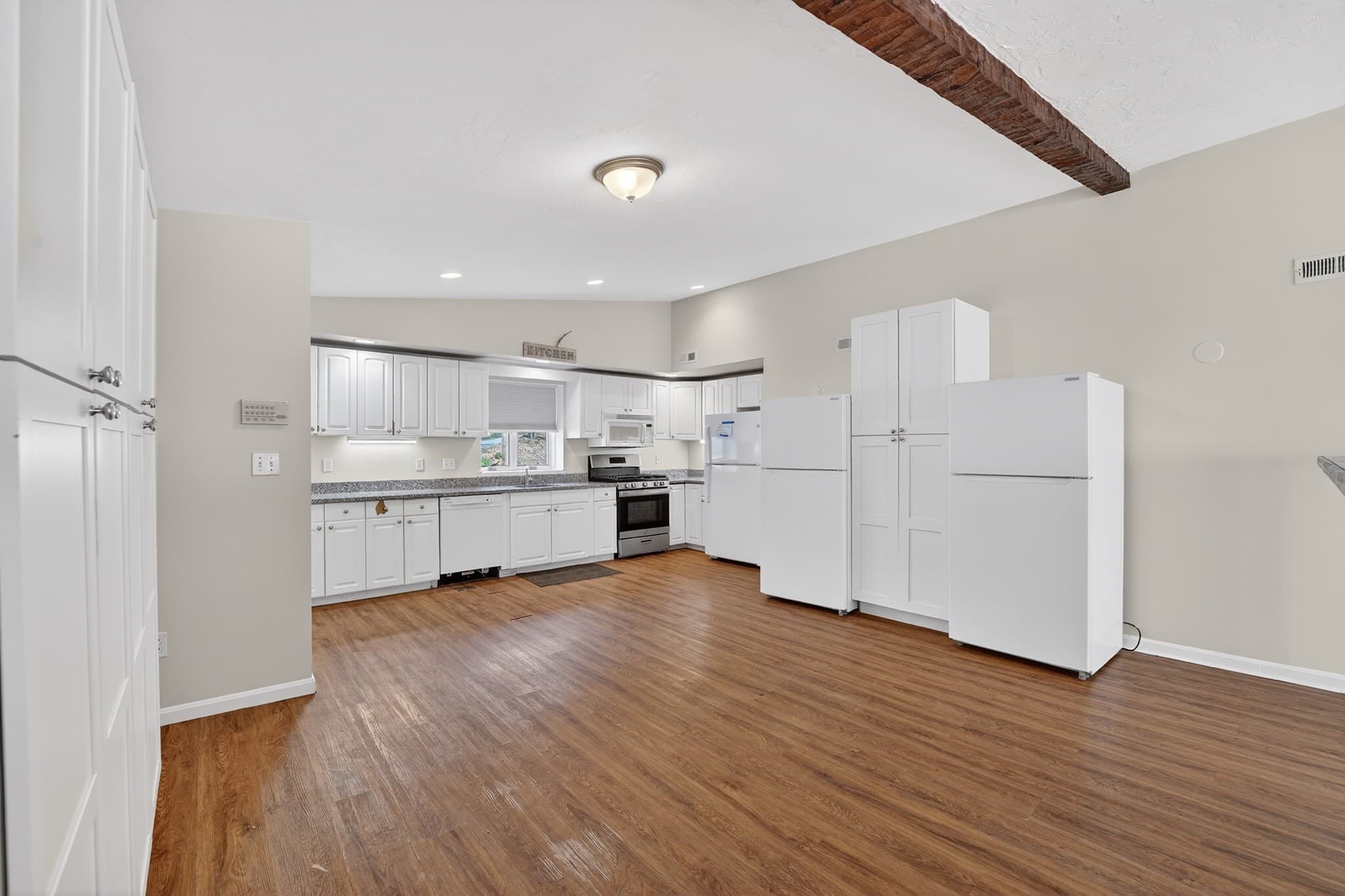 Single Family Residence at 168 South Street, Marlborough MA 01752, Marlborough, photo 6 of 17