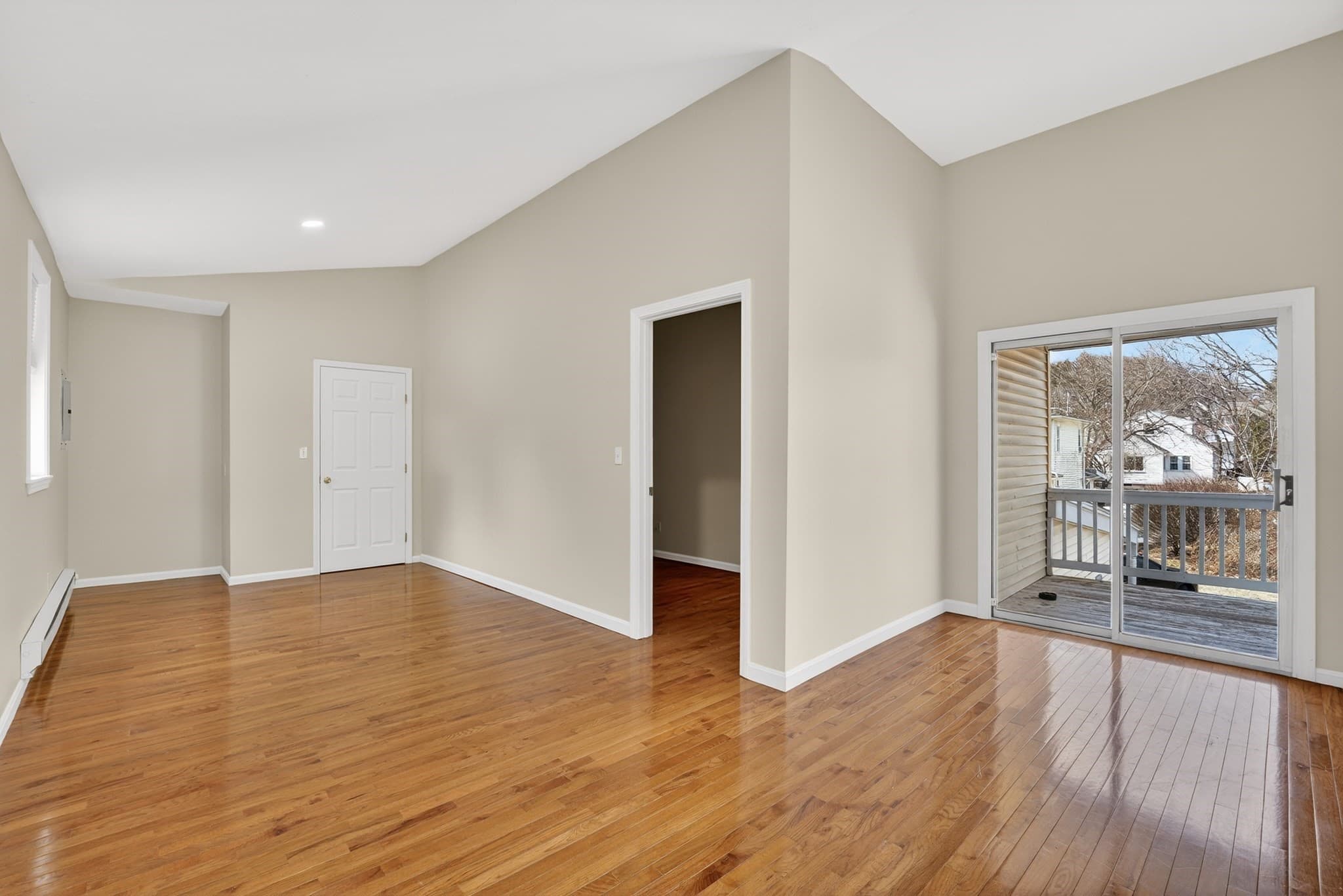 Single Family Residence at 168 South Street, Marlborough MA 01752, Marlborough, photo 7 of 17