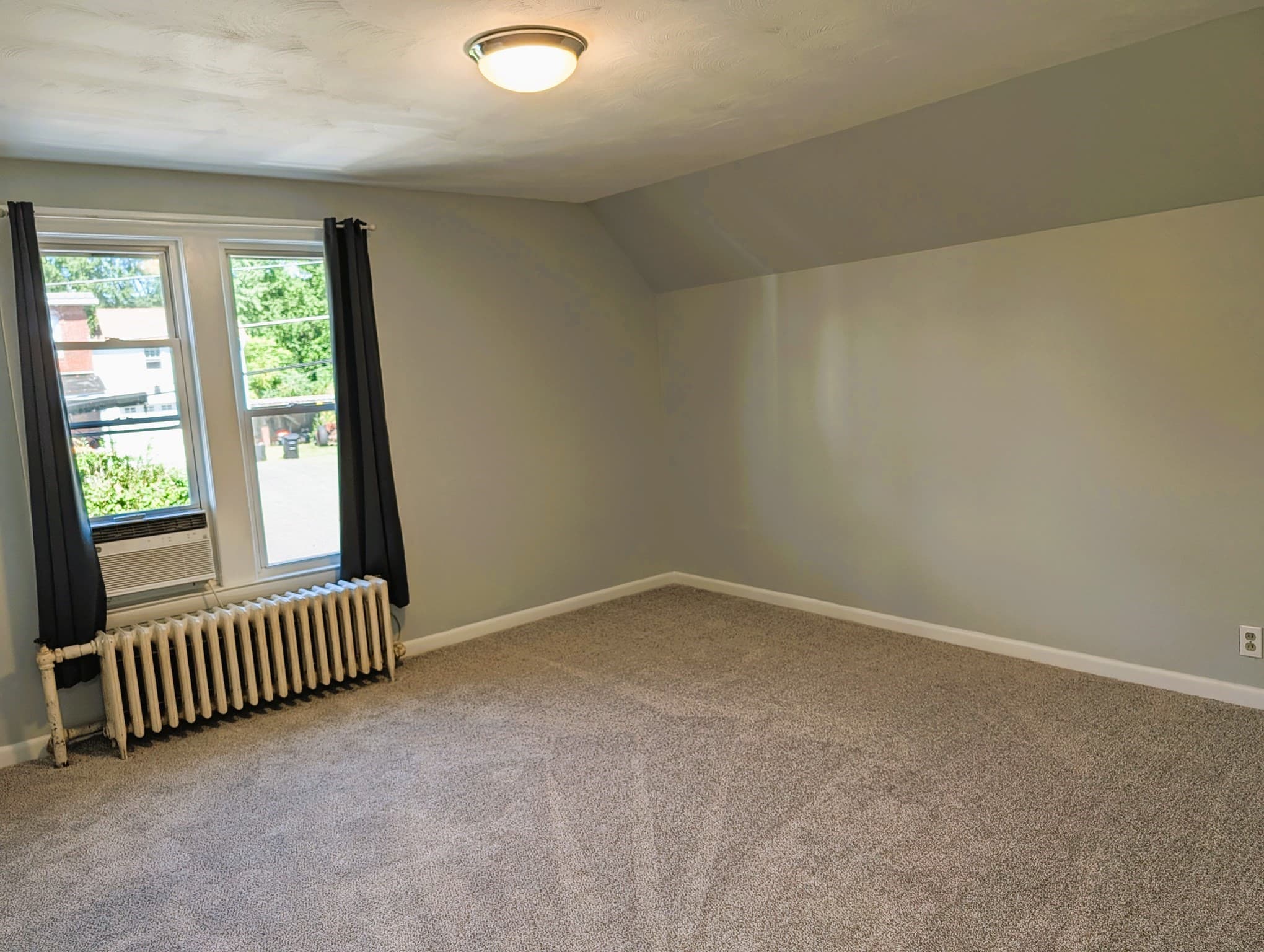 Single Family Residence at 27 South Street, South Hadley MA 01075, South Hadley, photo 16 of 28