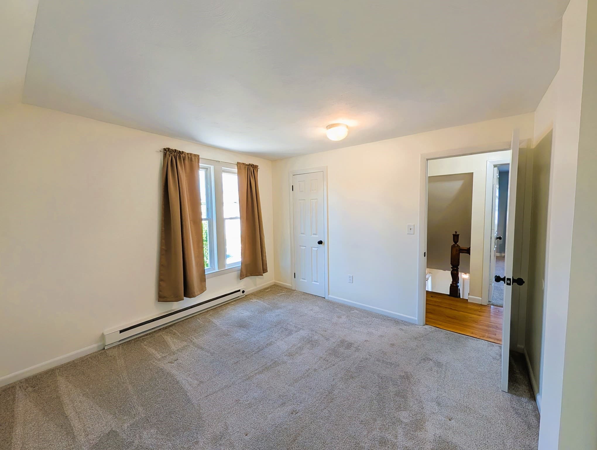 Single Family Residence at 27 South Street, South Hadley MA 01075, South Hadley, photo 15 of 28