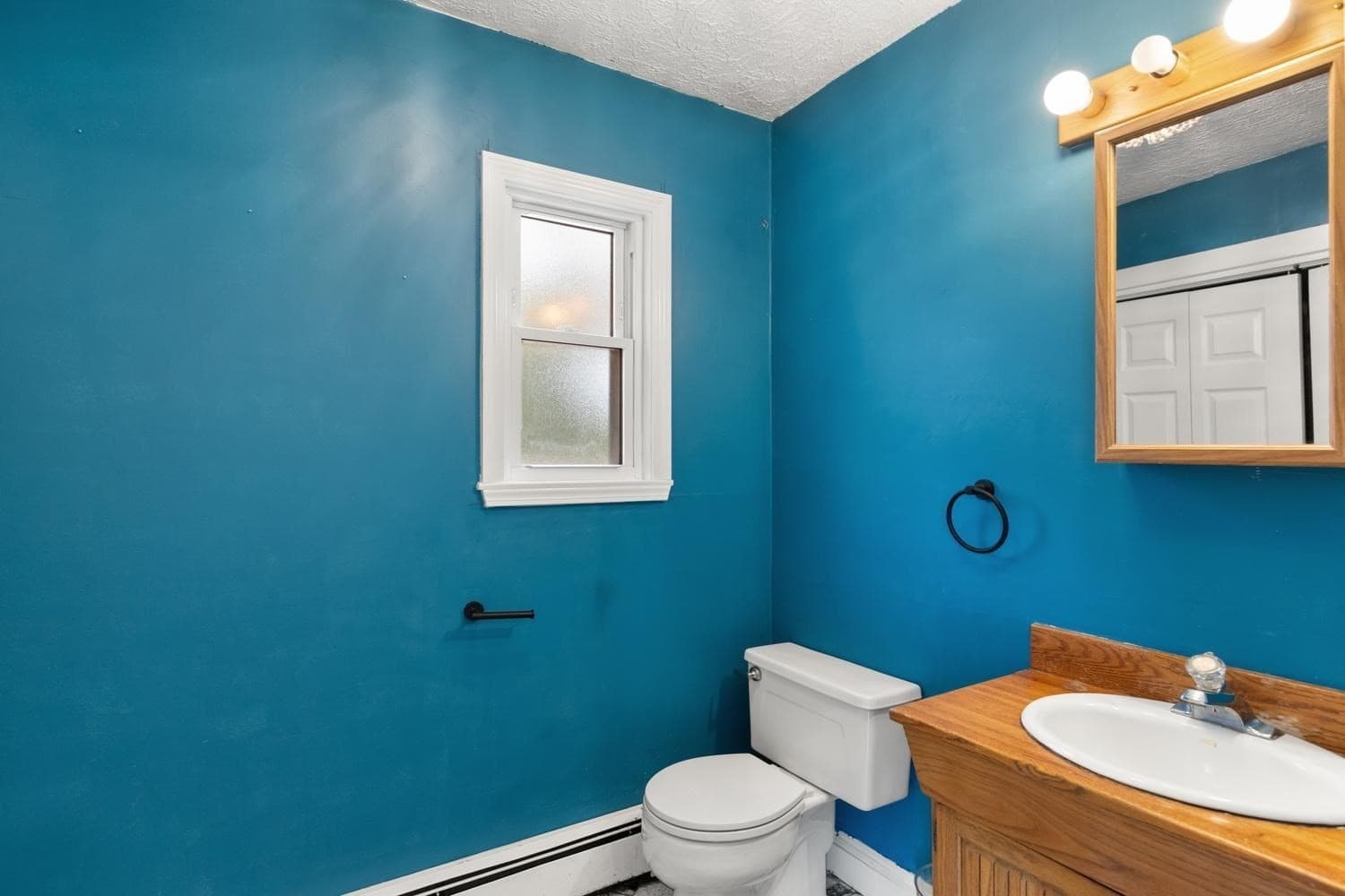 Single Family Residence at 223 Linwood St, Lynn MA 01905, Lynn, photo 7 of 34