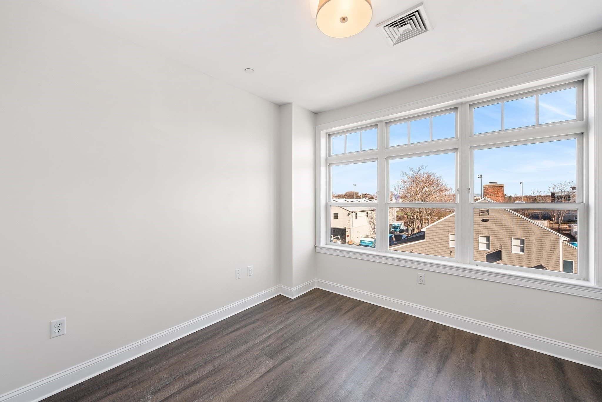 Condominium at 69 Foundry St # 310, Wakefield MA 01880, Wakefield, photo 11 of 28