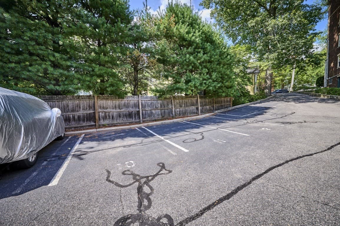 Condominium at 86 Buckingham St # 32, Cambridge MA 02138, Cambridge, photo 16 of 22